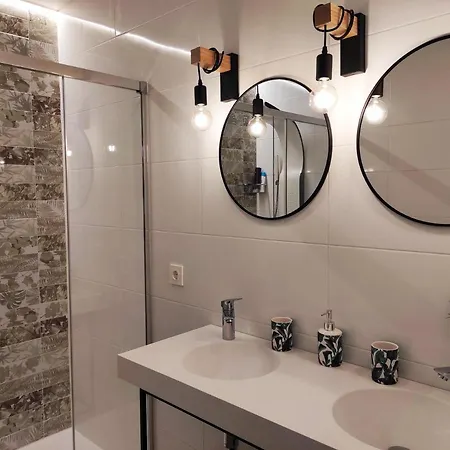 Kaixo Marina Con Parking Gratis *