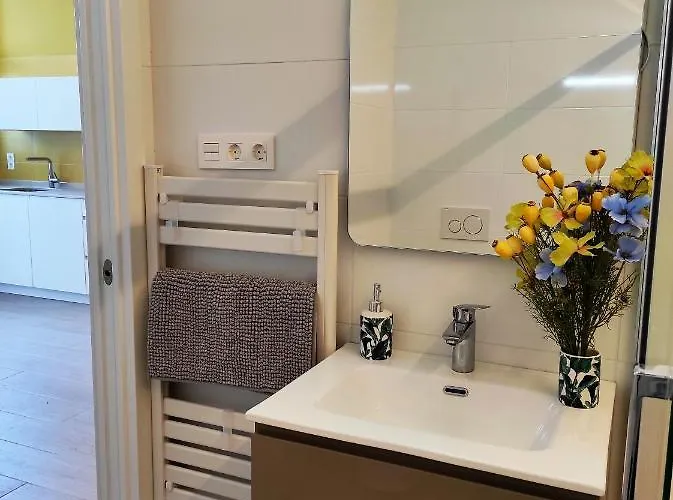 Kaixo Marina Con Parking Gratis * 扎鲁亚斯